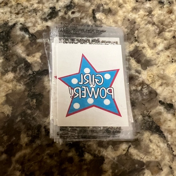 Temporary Tattoos for Girls - Picture 8 of 9